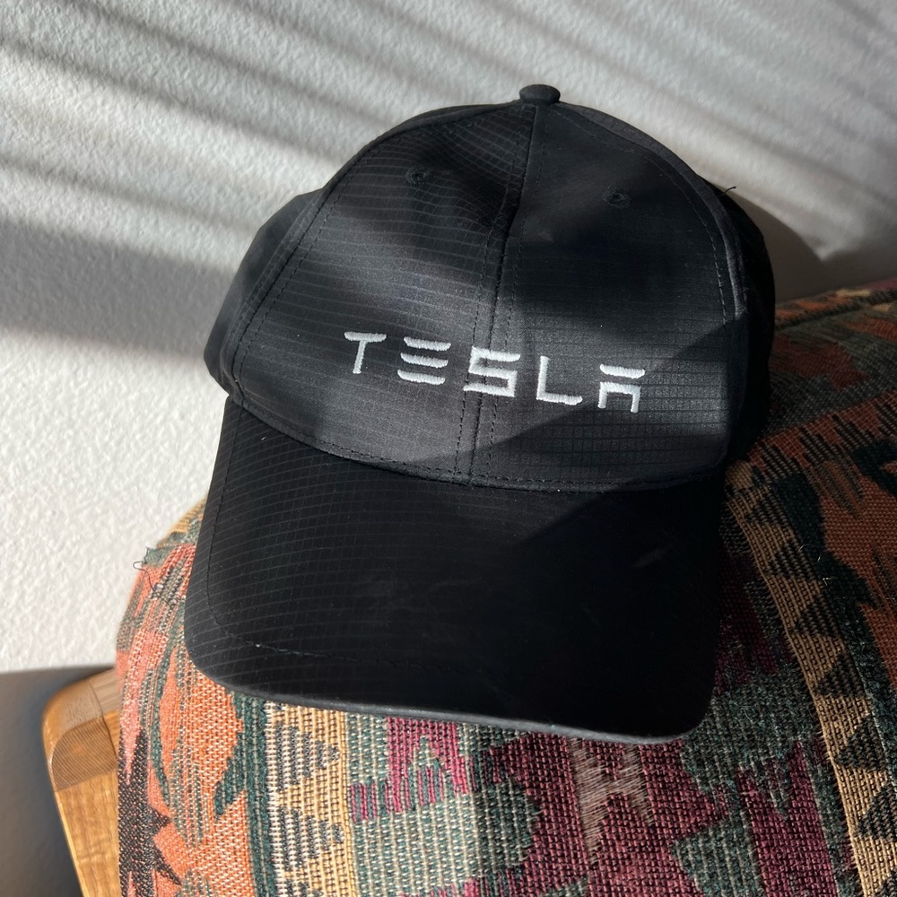 OFFFCIAL TESLA BALL CAP